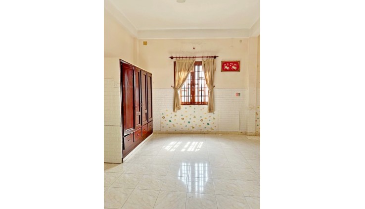 Mặt tiền kinh doanh Bùi Minh Trực 7x30 dòng tiền 50tr/tháng 4 tầng chỉ 23 tỷ 5